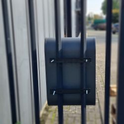 Bevestigingsset voor hekmontage brievenbussen