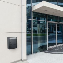 Brievenbus met klein pakketvak SafePost Tiamat 921 - zilvergrijs