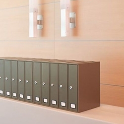 Koppelbare kantoorbrievenbussen